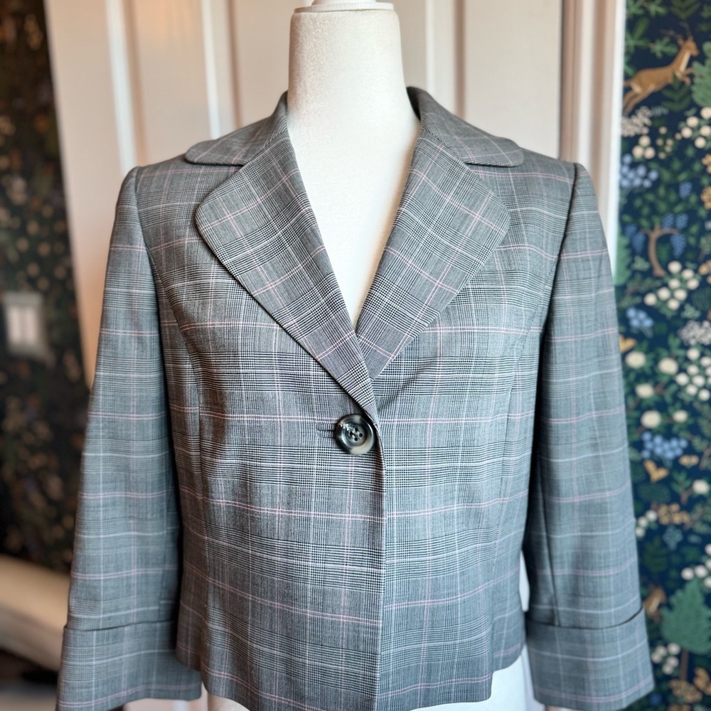 Tahari Gray and Pink Plaid Blazer